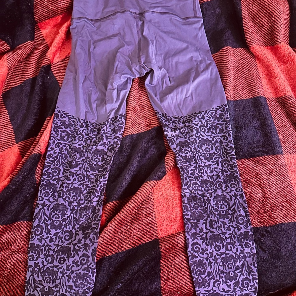 Grey Patterned Leggings